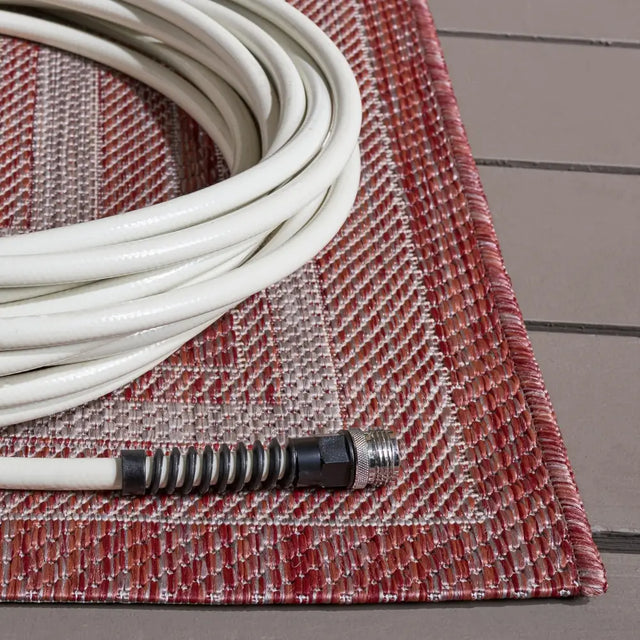 Safavieh Courtyard 5'-3" x 7'-7" Rug in Grey / Red