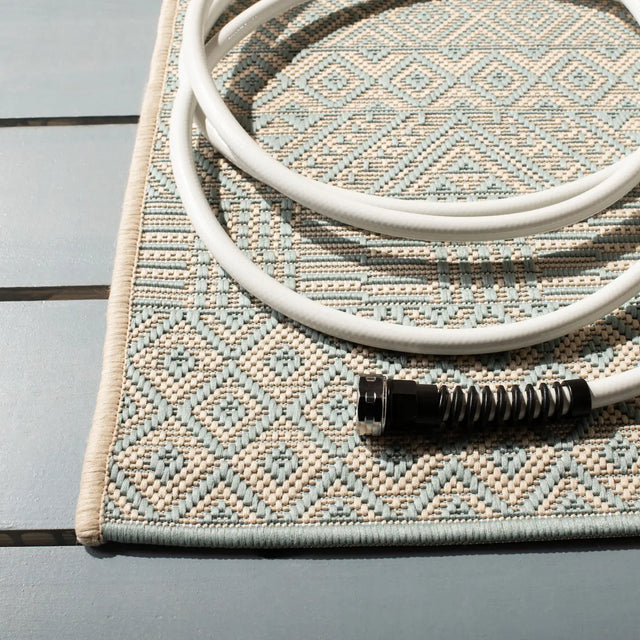 Safavieh Courtyard 4'-0" x 5'-7" Rug in Beige / Aqua