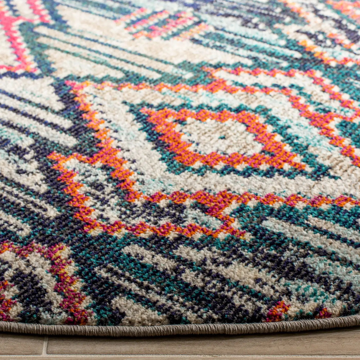 Safavieh Madison 6'-7" x 6'-7" Rug in Black / Orange
