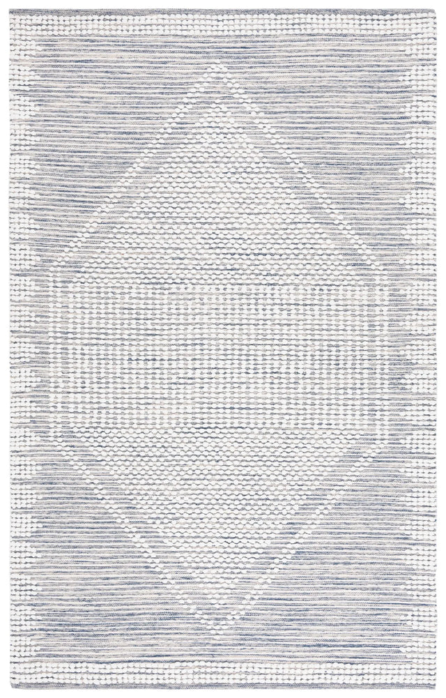 Safavieh Montauk 4'-0" x 6'-0" Rug in Navy / Ivory
