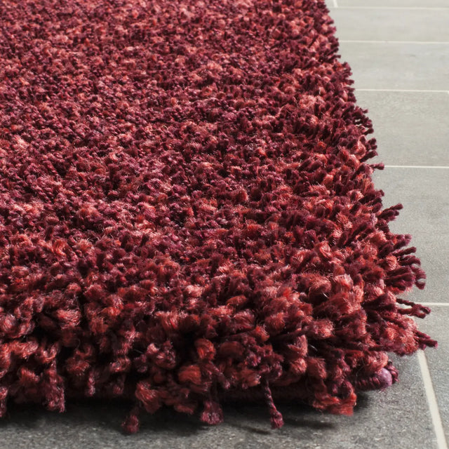 Safavieh Santa Monica Shag 9'-6" x 13'-0" Rug in Maroon