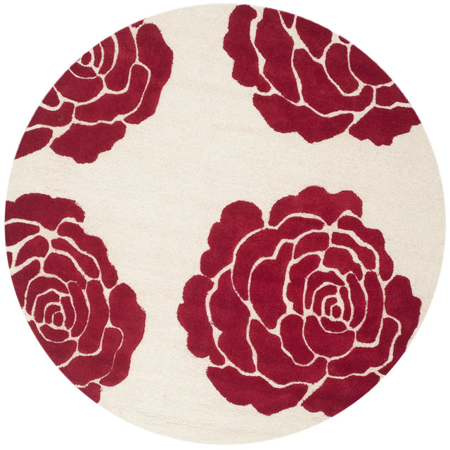 Safavieh Cambridge 6'-0" x 6'-0" Rug in Ivory / Red