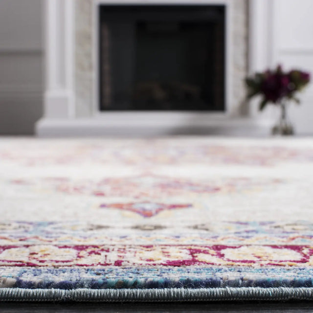 Safavieh Aria 4'-0" x 6'-0" Rug in Ivory / Navy