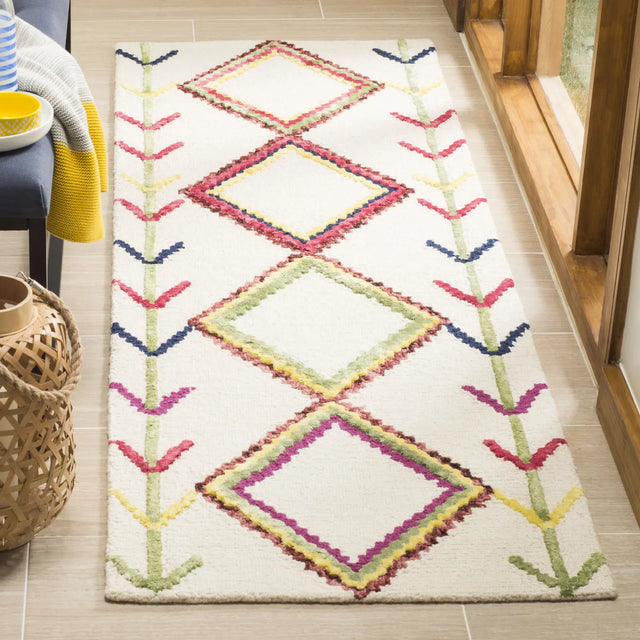 Safavieh Bellagio 2'-3" x 7'-0" Rug in Ivory / Multi
