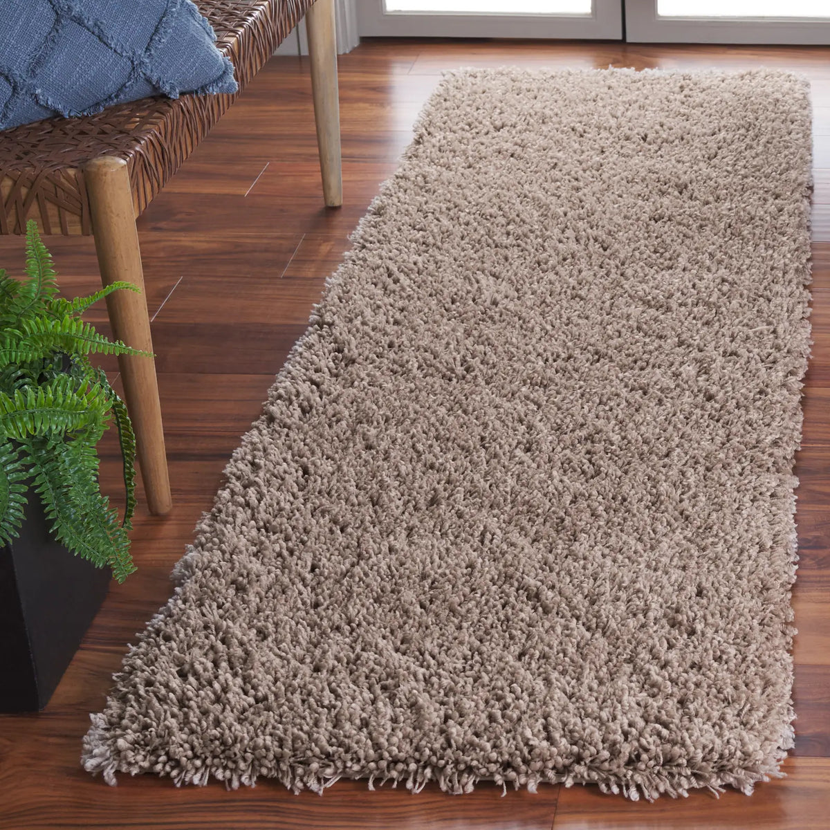 Safavieh Shag 2'-3" x 12'-0" Rug in Taupe