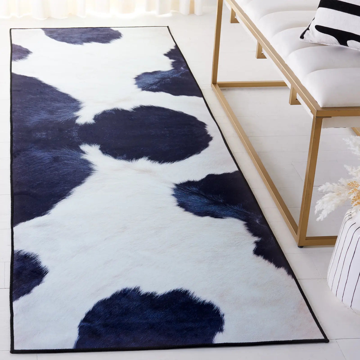 Safavieh Faux Hide 2'-6" x 10'-0" Rug in Ivory / Dark Blue