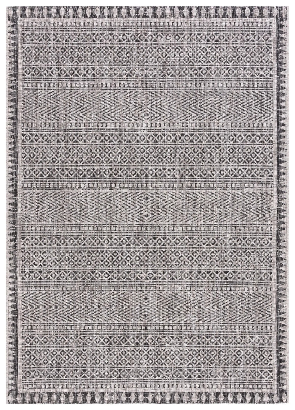 Safavieh Courtyard 5'-3" x 7'-7" Rug in Black / Beige