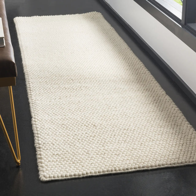 Safavieh Natura 2'-0" x 10'-0" Rug in Ivory