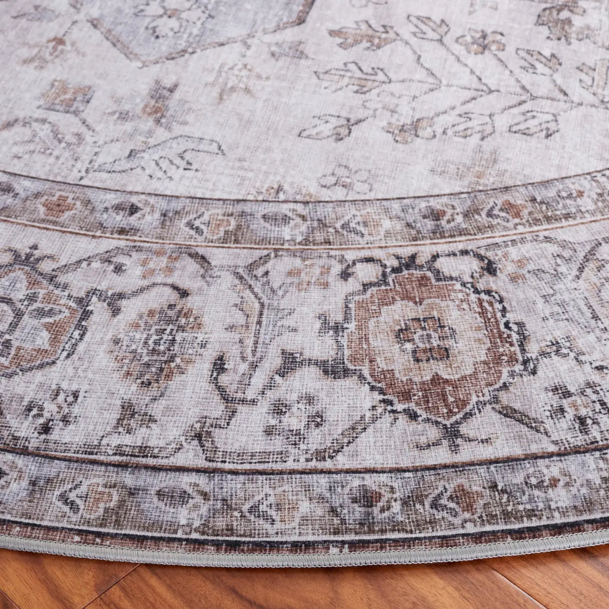 Safavieh Tucson 6'-0" x 6'-0" Rug in Beige / Light Sage