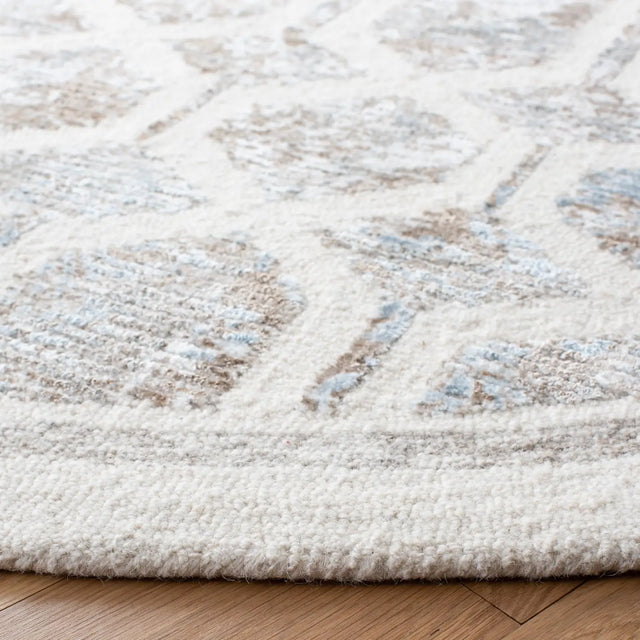 Safavieh Artistry 600 7'-0" x 7'-0" Rug in Ivory / Beige