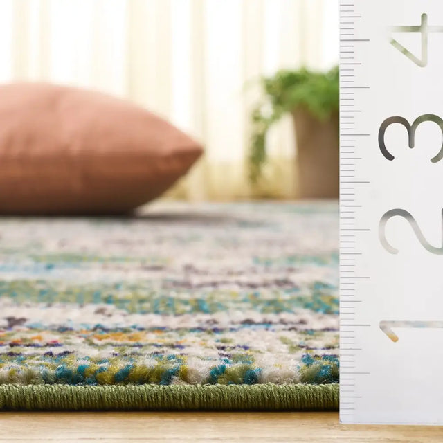 Safavieh Madison 5'-3" x 7'-6" Rug in Sage / Blue