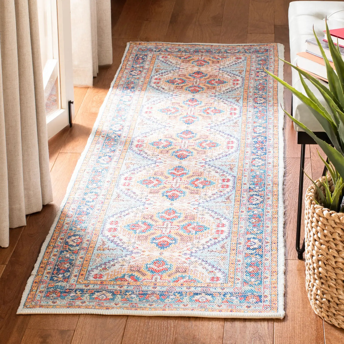 Safavieh Saffron 2'-3" x 8'-0" Rug in Rust / Blue
