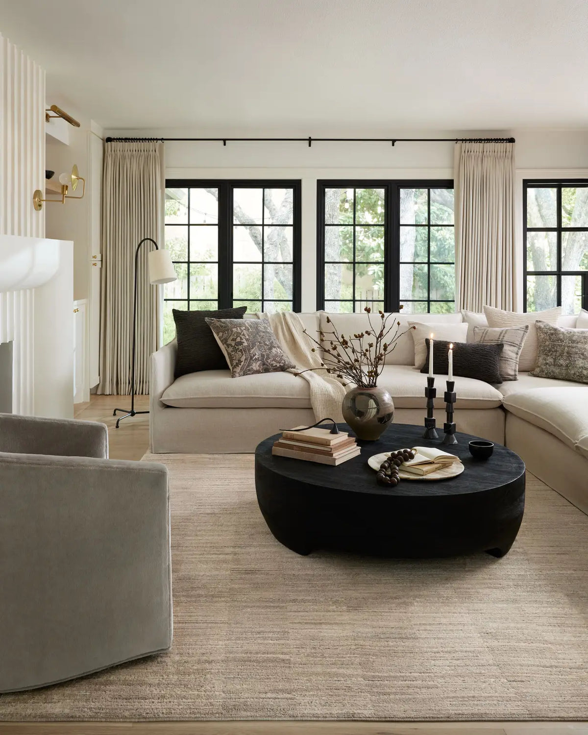 Loloi Arden Ard-01 Natural/Pebble Rug - room scene 1