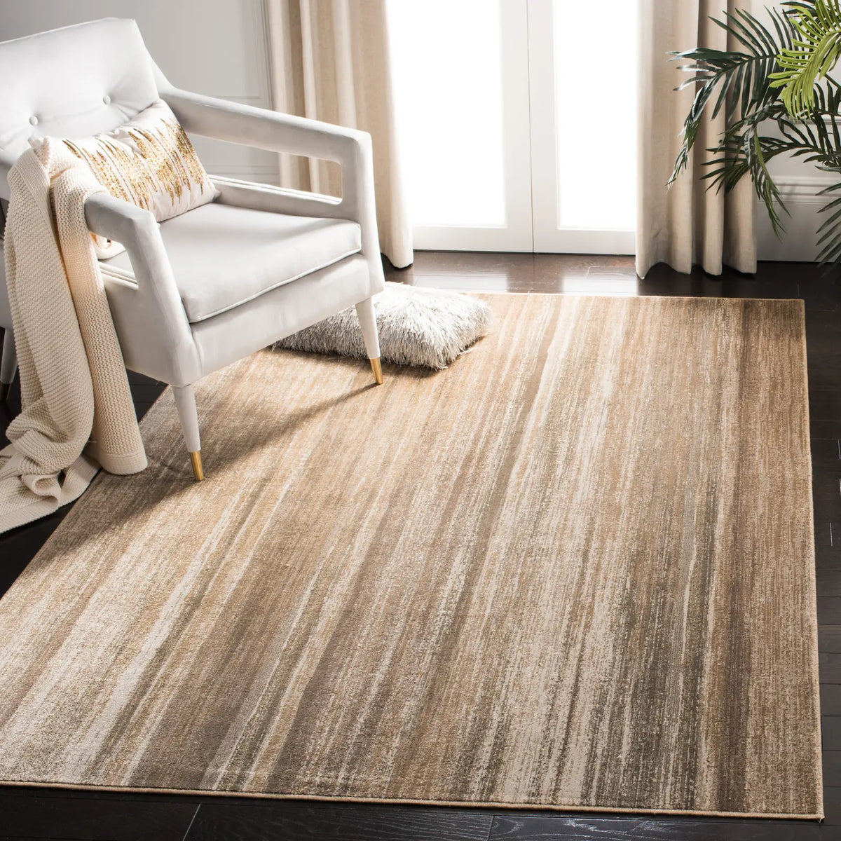 Safavieh Vintage 4'-0" x 5'-7" Rug in Caramel