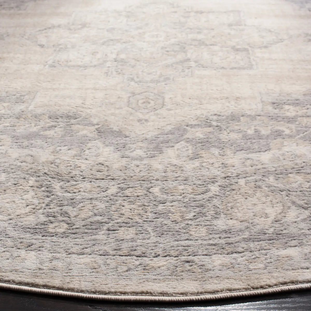 Safavieh Brentwood 10'-0" x 10'-0" Rug in Cream / Grey