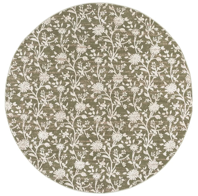 Safavieh Cameron 6'-7" x 6'-7" Rug in Green / Ivory
