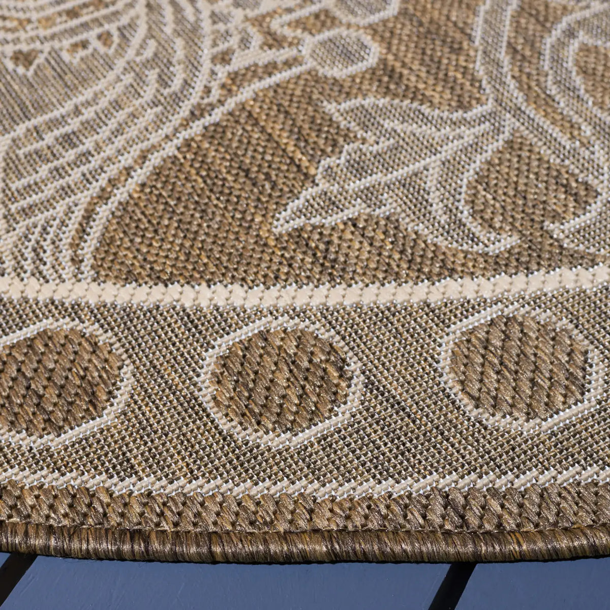 Safavieh Courtyard 6'-7" x 6'-7" Rug in Brown / Natural