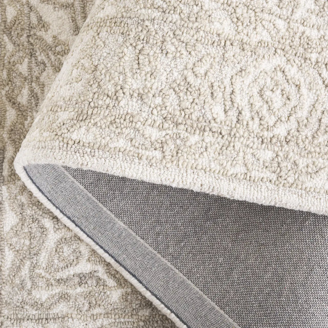 Safavieh Metro 2'-3" x 8'-0" Rug in Light Brown / Ivory