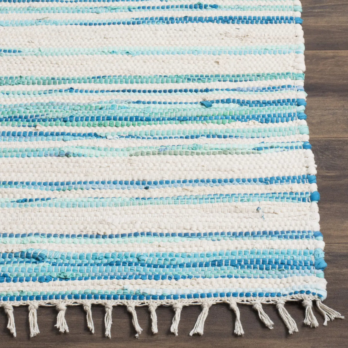 Safavieh Rag Rug 6'-0" x 9'-0" Rug in Ivory / Green