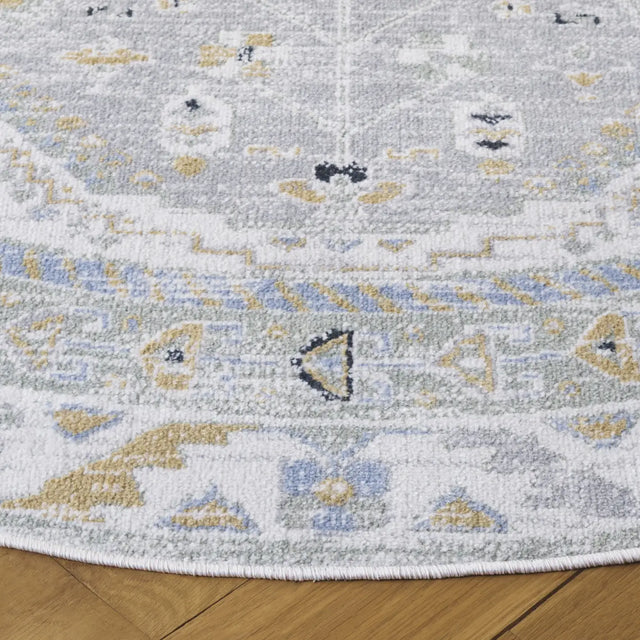 Safavieh Bayside 6'-7" x 6'-7" Rug in Green / Grey