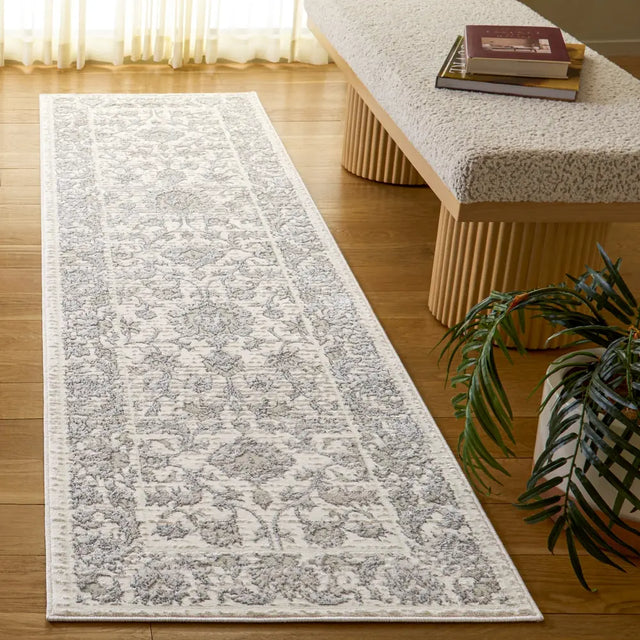 Safavieh Spectrum 2'-2" x 8'-0" Rug in Ivory / Grey