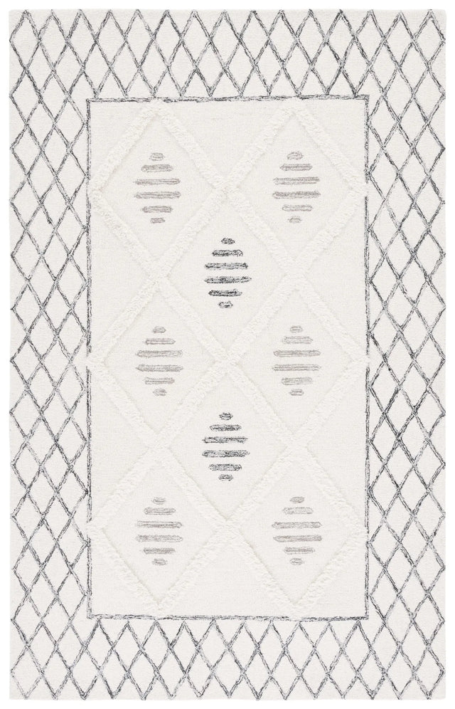 Safavieh Casablanca 4'-0" x 6'-0" Rug in Ivory / Black