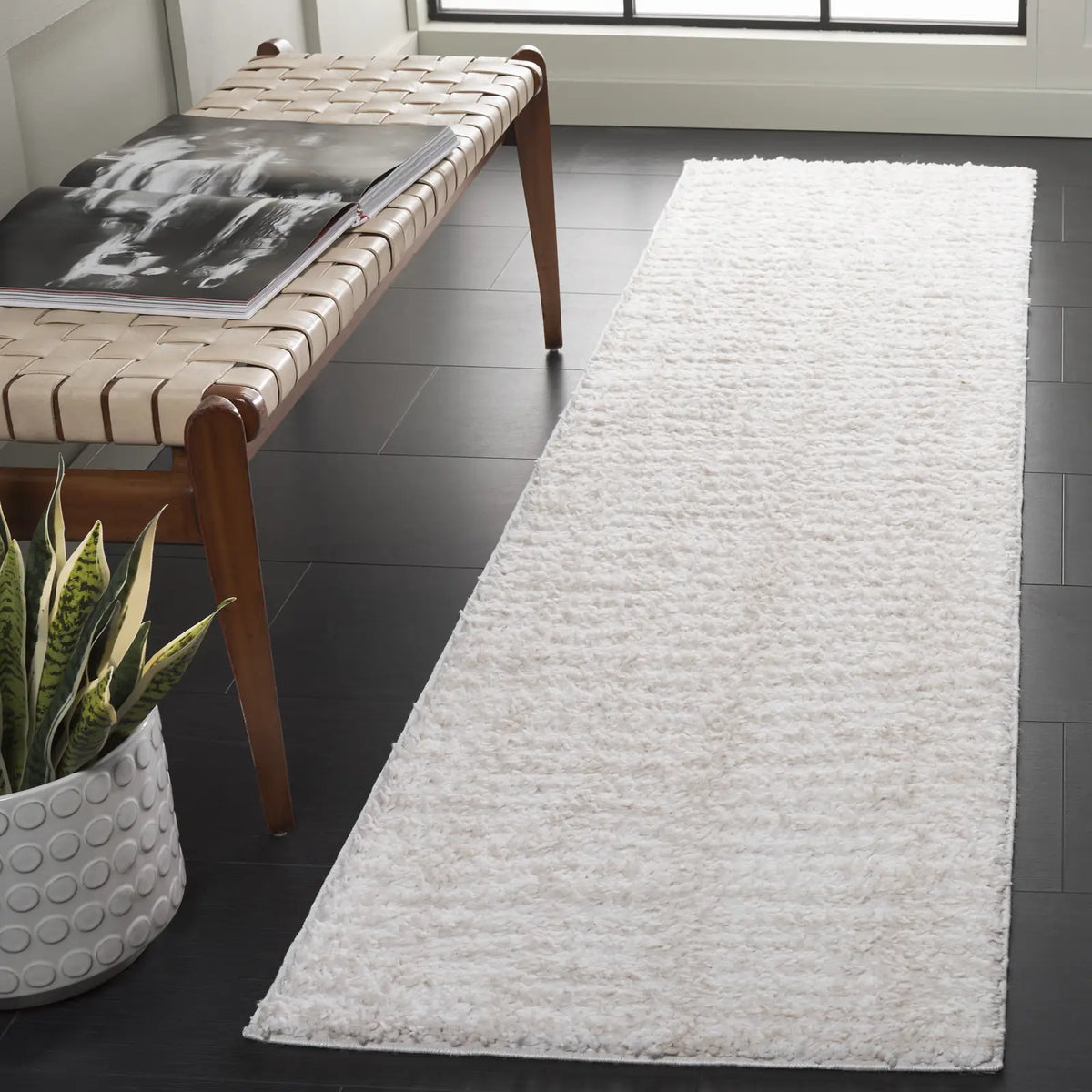 Safavieh Rumi Shag 2'-2" x 11'-0" Rug in Ivory / Light Beige