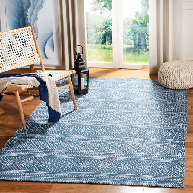 Safavieh Cedar Brook 5'-0" x 8'-0" Rug in Blue / Ivory