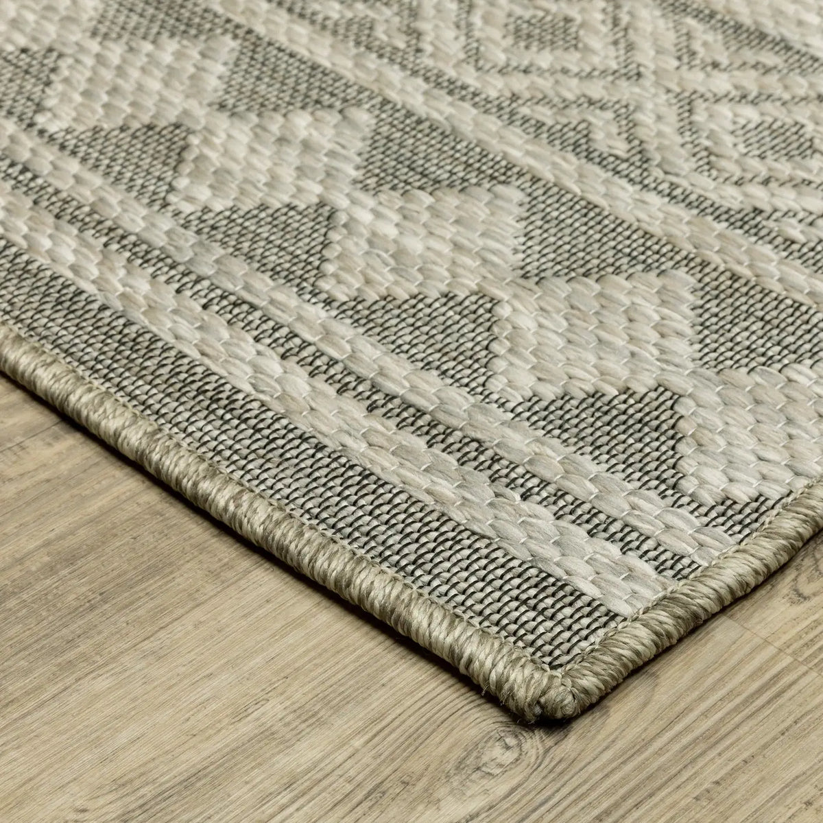 Oriental Weavers Sphinx Tortuga Tr03A Beige/ Black Rug - corner detail