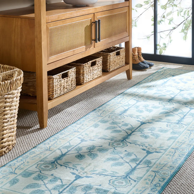Safavieh Martha Stewart Washable 2'-6" x 8'-0" Rug in Ivory / Light Blue