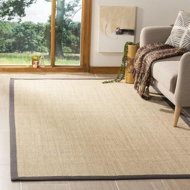 Safavieh Natural Fiber 4'-0" x 6'-0" Rug in Natural / Dark Grey