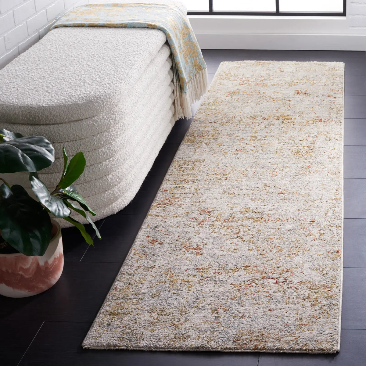 Safavieh Adrianna 2'-2" x 8'-0" Rug in Blue / Gold