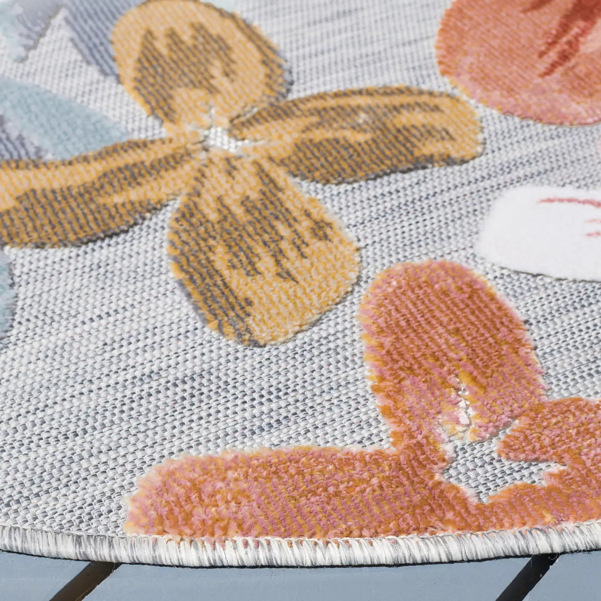 Safavieh Cabana 6'-5" x 6'-5" Rug in Grey / Rust
