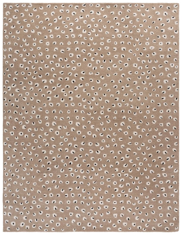 Safavieh Fifth Avenue 8'-0" x 10'-0" Rug in Beige / Ivory