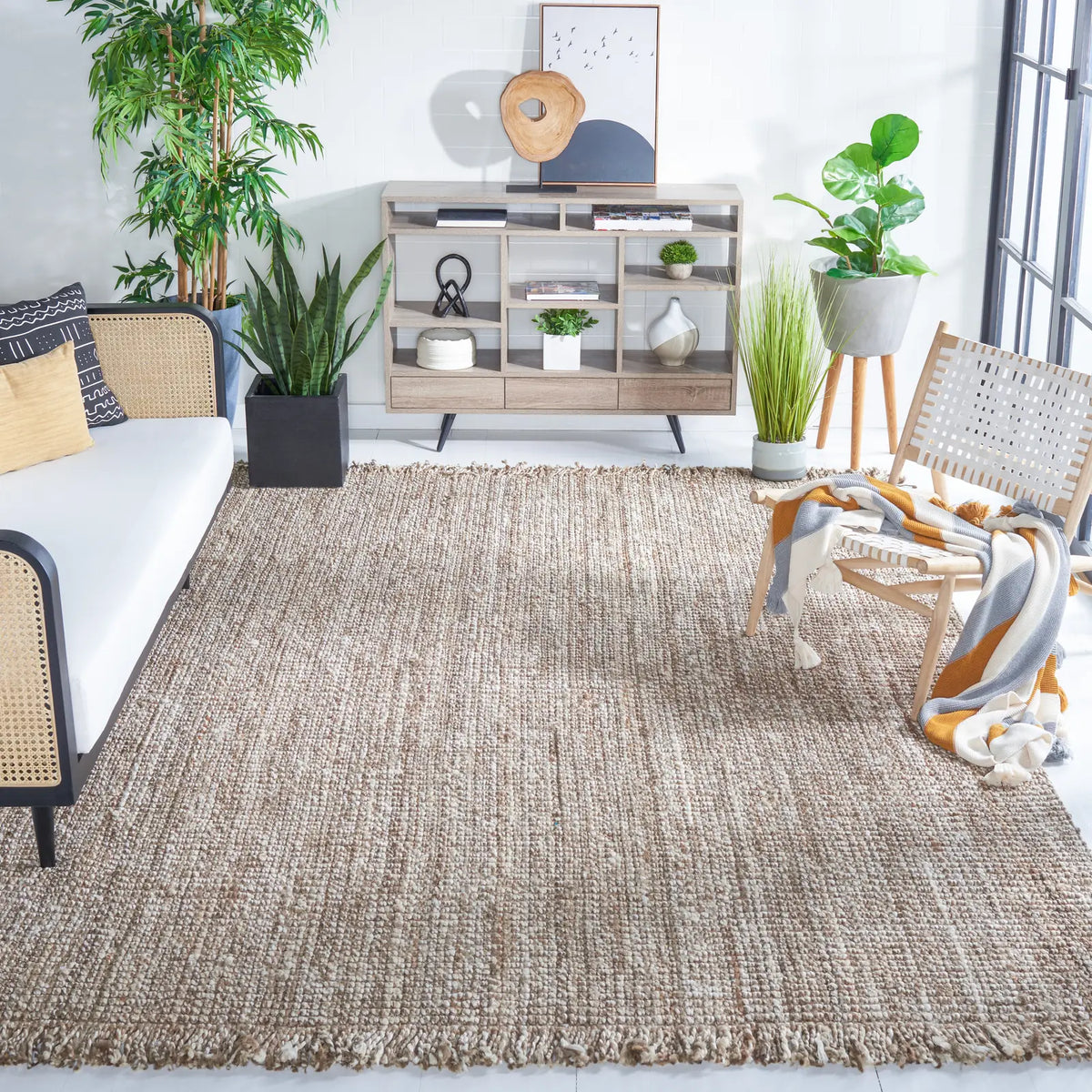 Safavieh Natural Fiber 10'-0" x 14'-0" Rug in Grey / Beige