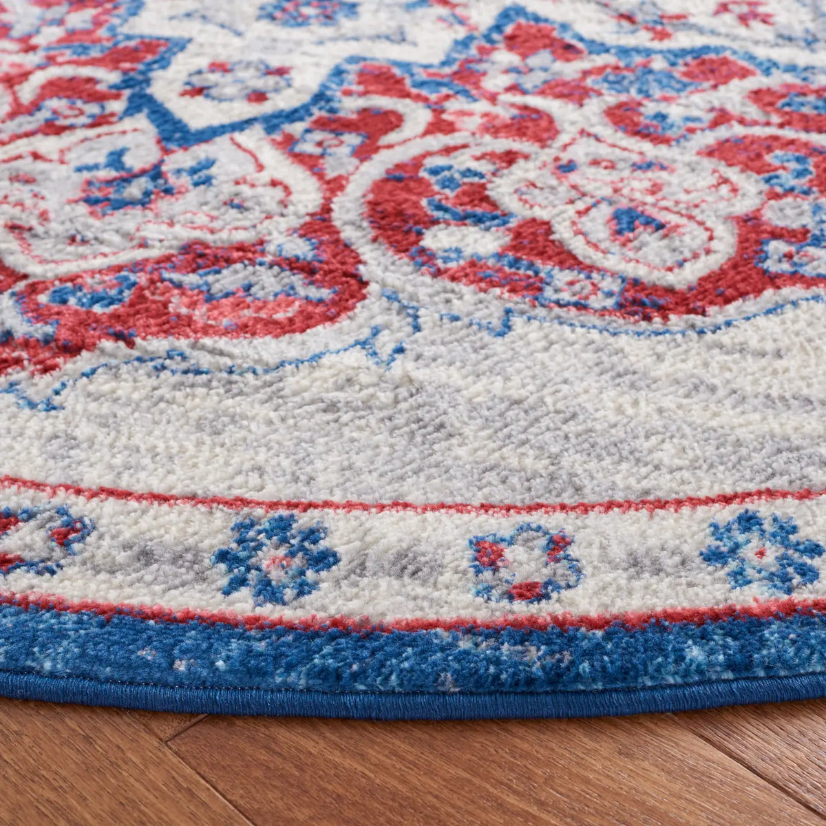 Safavieh Brentwood 6'-7" x 6'-7" Rug in Ivory / Red