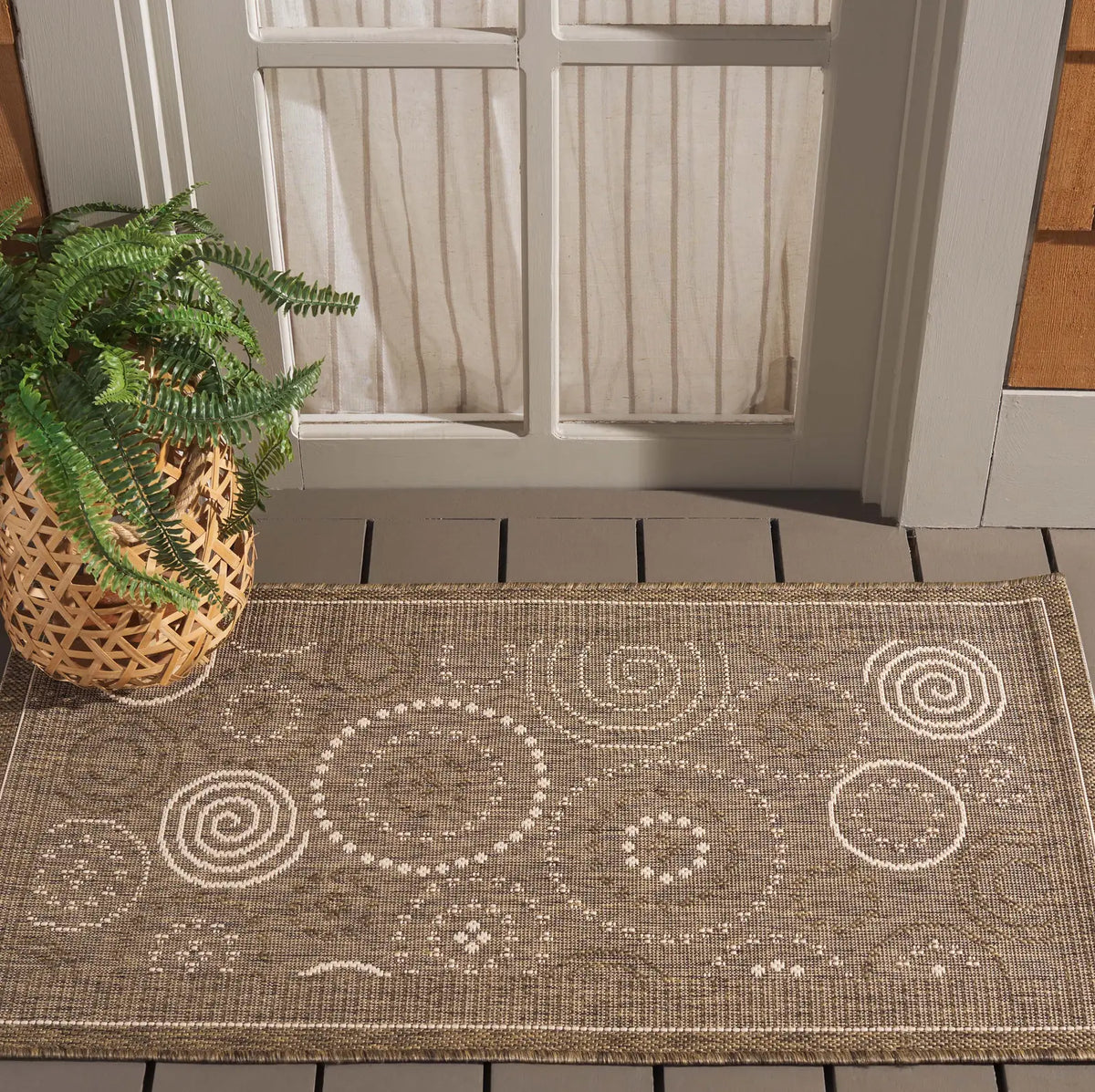 Safavieh Courtyard 2'-0" x 3'-7" Rug in Brown / Natural