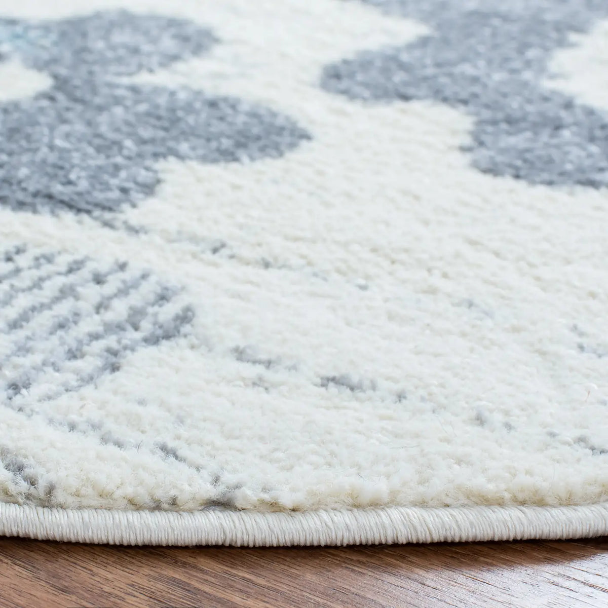 Safavieh Adirondack 6'-7" x 6'-7" Rug in Ivory / Grey