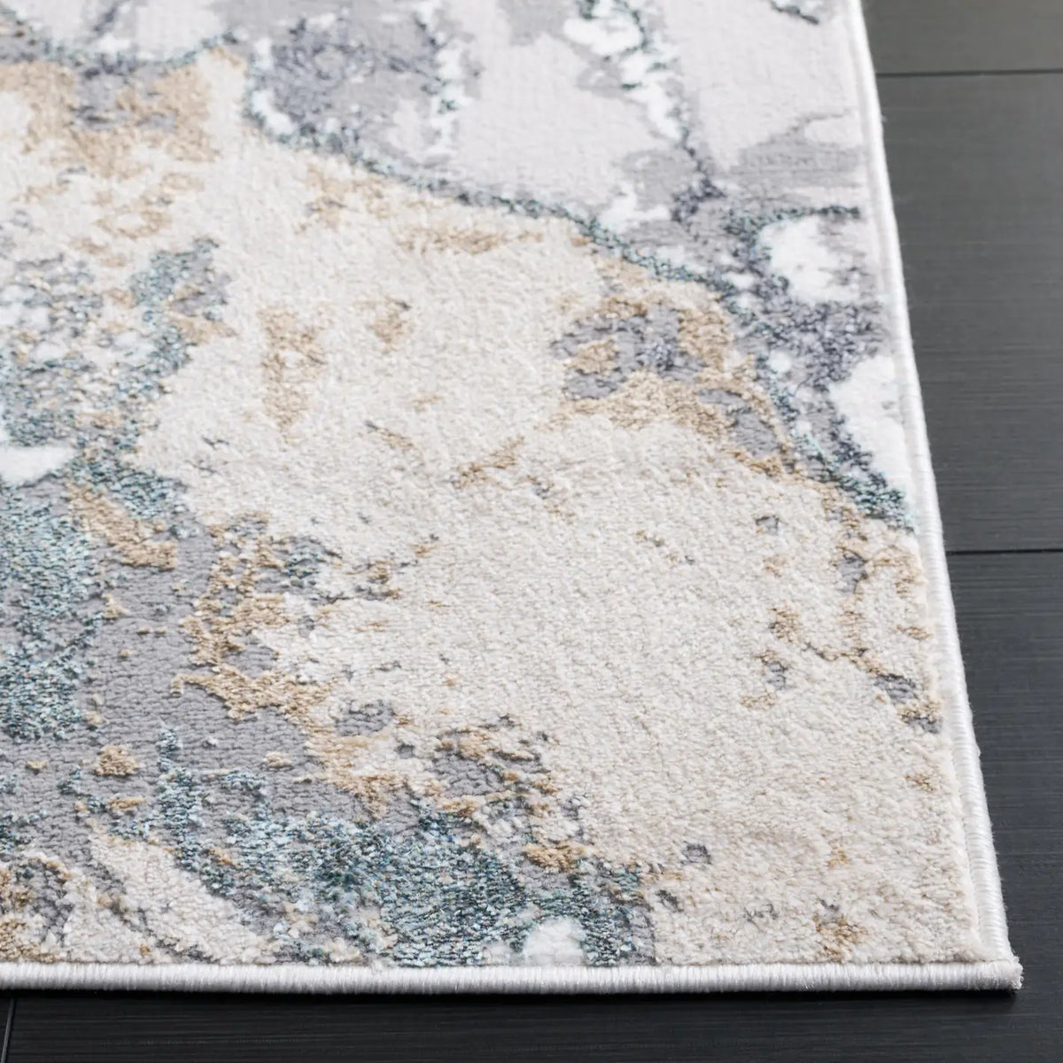 Safavieh Alenia 100 4'-0" x 6'-0" Rug in Grey / Blue
