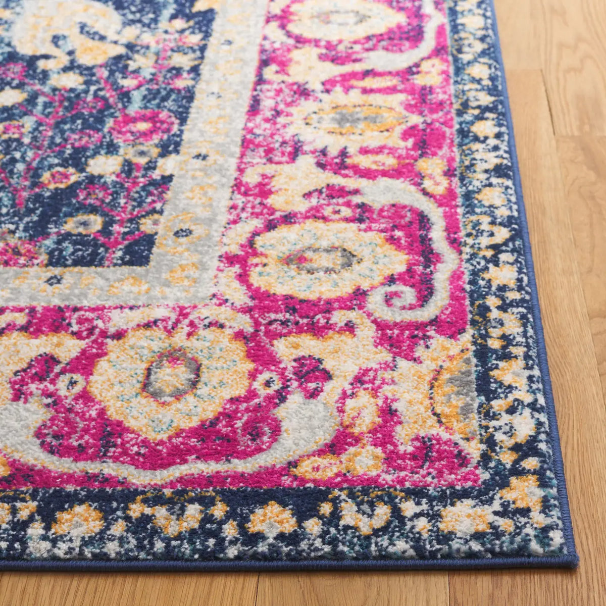 Safavieh Granada 6'-7" x 9'-0" Rug in Blue / Fuchsia