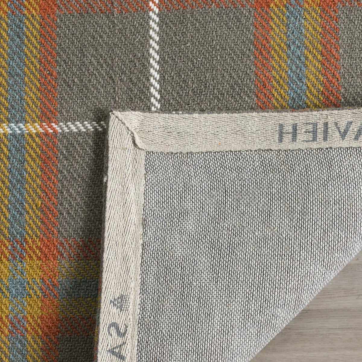 Safavieh Marbella 5'-0" x 8'-0" Rug in Multi