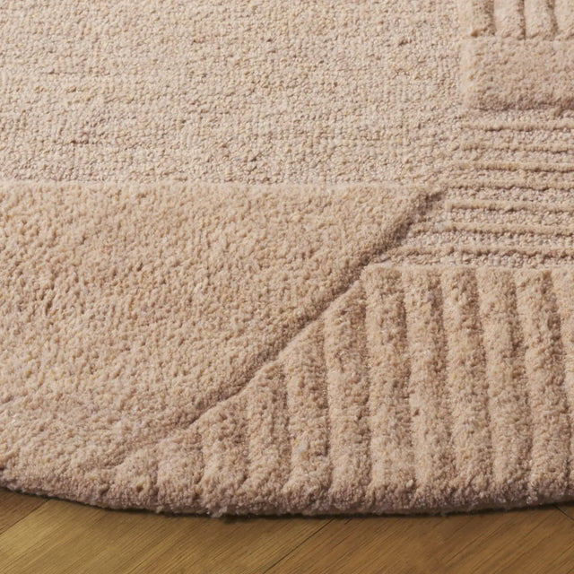 Safavieh Harvest 6'-0" x 6'-0" Rug in Brown