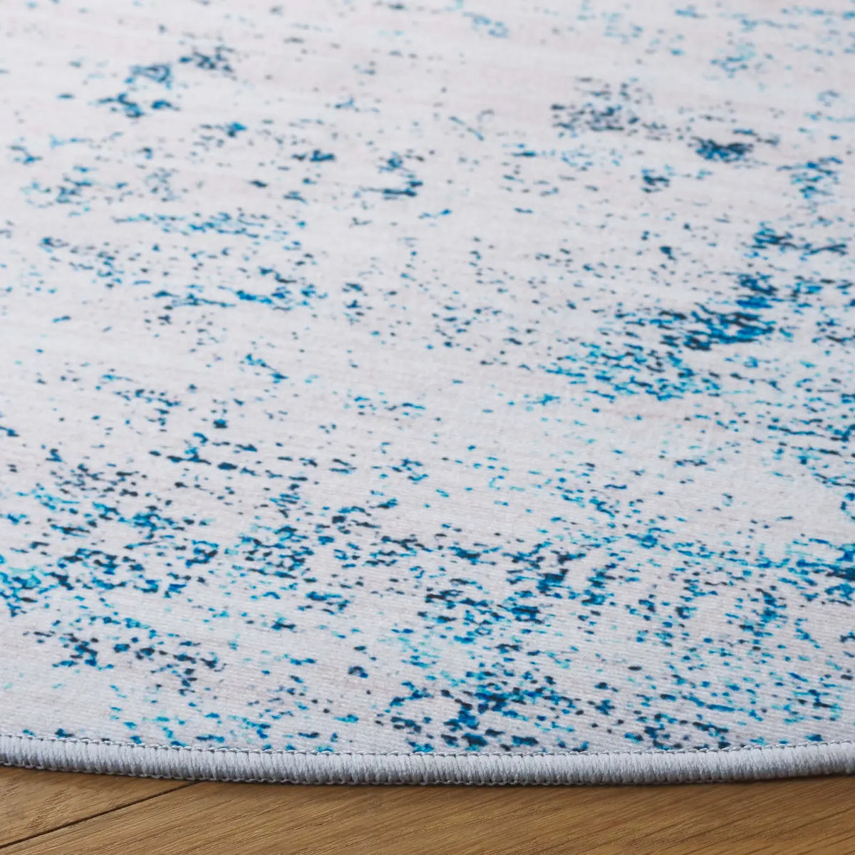 Safavieh Tacoma 6'-0" x 6'-0" Rug in Beige / Turquoise