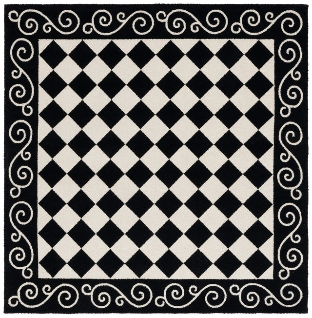 Safavieh Chelsea 6'-0" x 6'-0" Rug in Black / Ivory