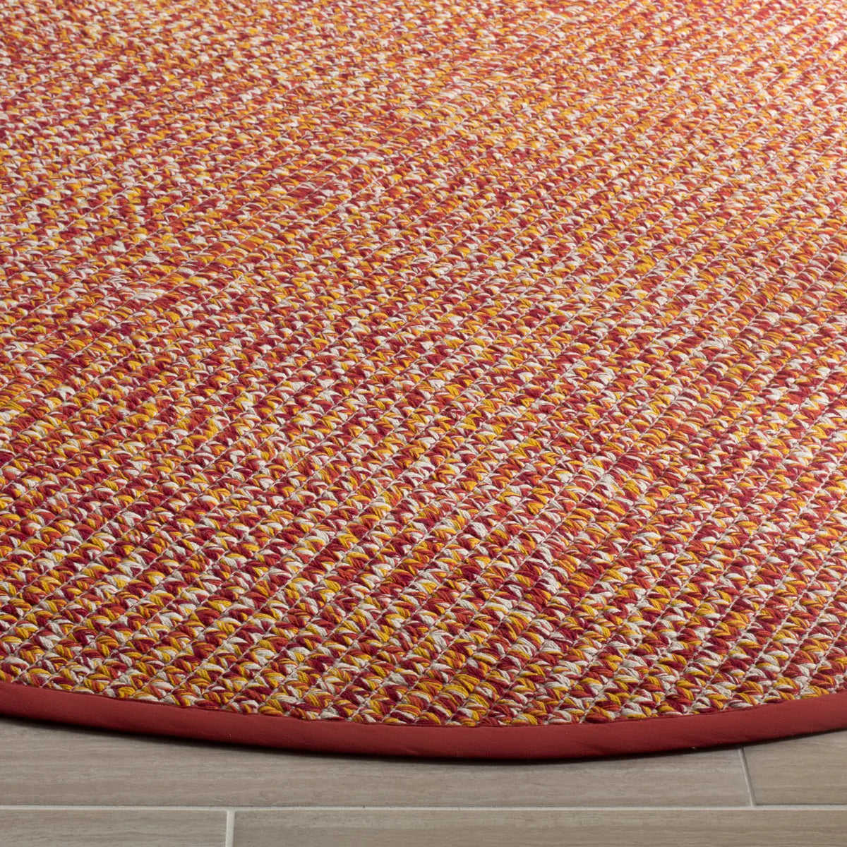 Safavieh Montauk 6'-0" x 6'-0" Rug in Orange / Multi