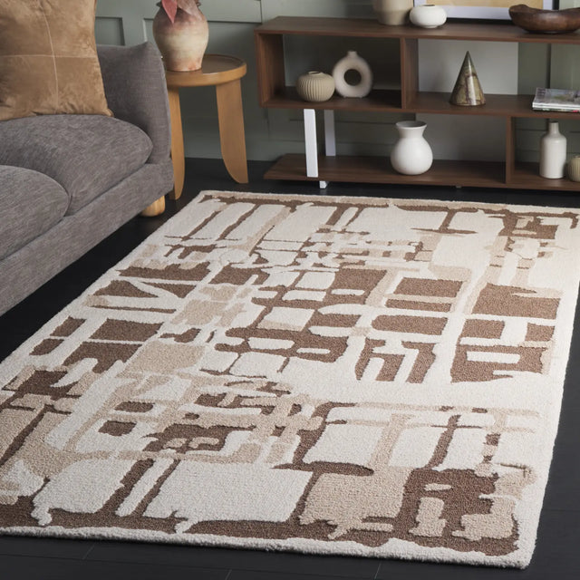 Safavieh Ebony 4'-0" x 6'-0" Rug in Ivory / Brown