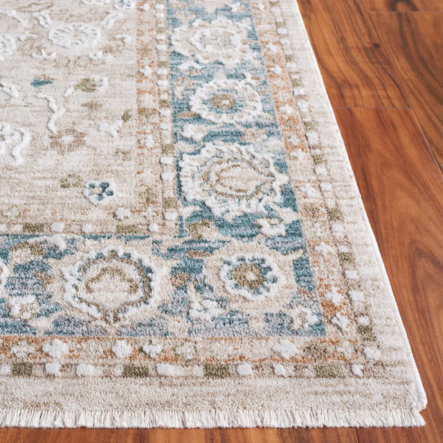 Safavieh Finley 4'-0" x 6'-0" Rug in Blue / Beige