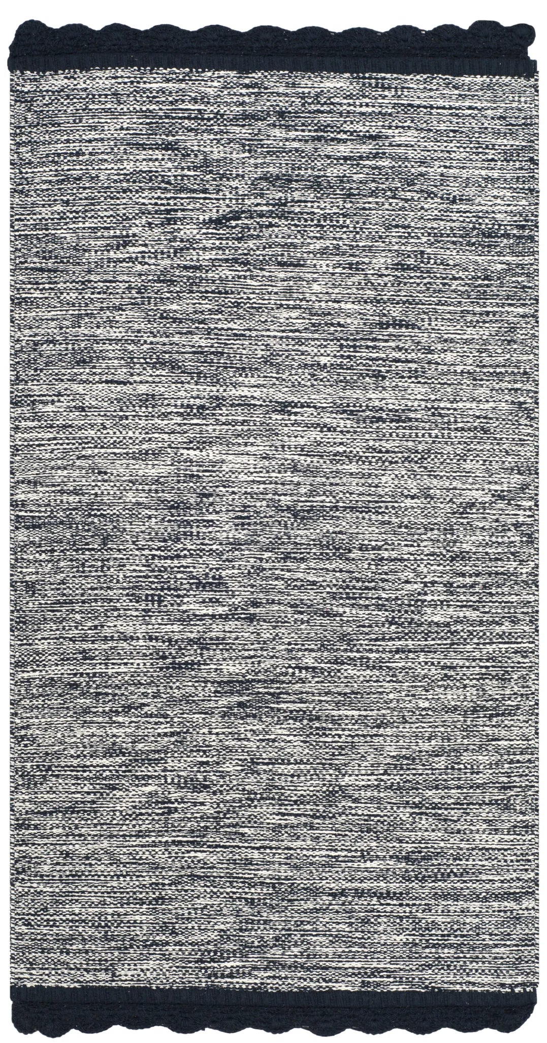 Safavieh Montauk 2'-3" x 3'-9" Rug in Navy