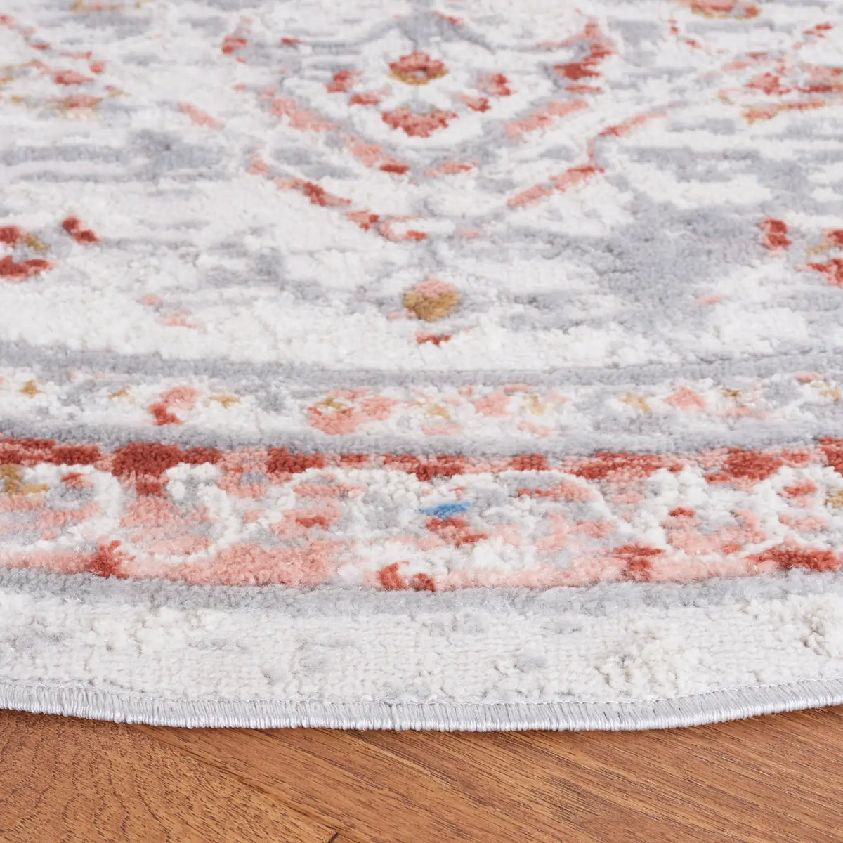 Safavieh Shivan 100 6'-7" x 6'-7" Rug in Ivory / Rust