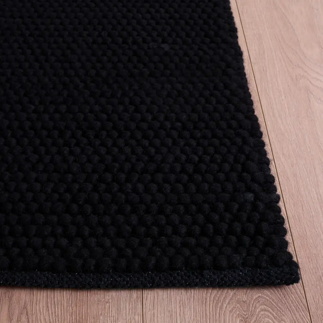 Safavieh Natura 5'-0" x 8'-0" Rug in Black